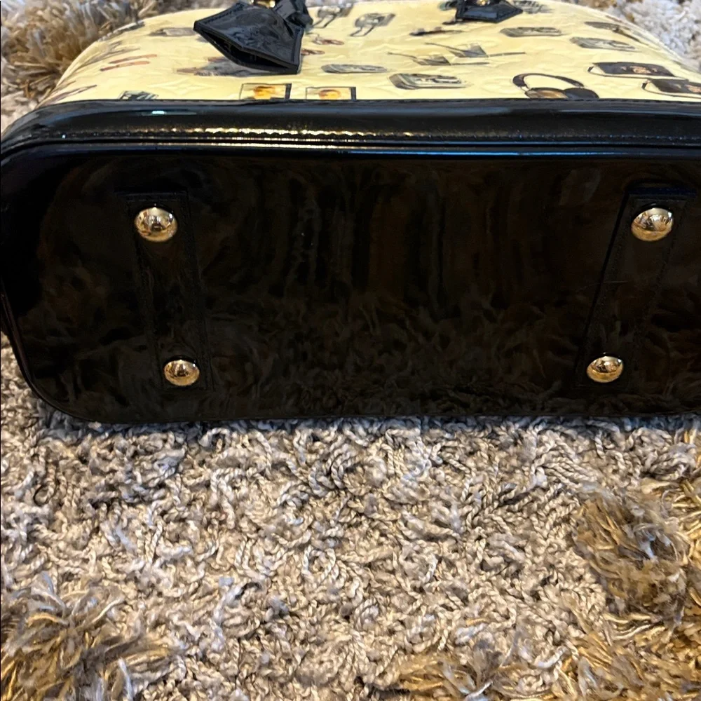 Louis Vuitton Mint Green and Black Alma Satchel